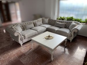 ΚΛΑΣΙΚΑ ΣΑΛΟΝΙΑ-ΚΛΑΣΙΚΑ ΕΠΙΠΛΑ ΑΡΖΟΥΜΑΝΙΔΗΣ