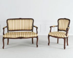 ΚΛΑΣΙΚΑ ΣΑΛΟΝΙΑ-ΚΛΑΣΙΚΑ ΕΠΙΠΛΑ ΑΡΖΟΥΜΑΝΙΔΗΣ