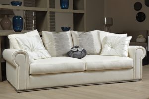 ΚΛΑΣΙΚΑ ΣΑΛΟΝΙΑ-ΚΛΑΣΙΚΑ ΕΠΙΠΛΑ ΑΡΖΟΥΜΑΝΙΔΗΣ