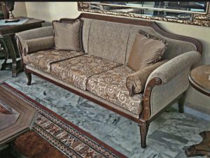 ΚΛΑΣΙΚΑ ΣΑΛΟΝΙΑ-ΚΛΑΣΙΚΑ ΕΠΙΠΛΑ ΑΡΖΟΥΜΑΝΙΔΗΣ