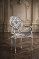 ΚΛΑΣΙΚΕΣ ΚΑΡΕΚΛΕΣ-ΚΛΑΣΙΚΑ ΕΠΙΠΛΑ ΑΡΖΟΥΜΑΝΙΔΗΣ