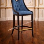 Κλασικό σκαμπό ART. 0463B με μπλε καπιτονέ πλάτη και μικρό άνοιγμα στο επάνω μέρος