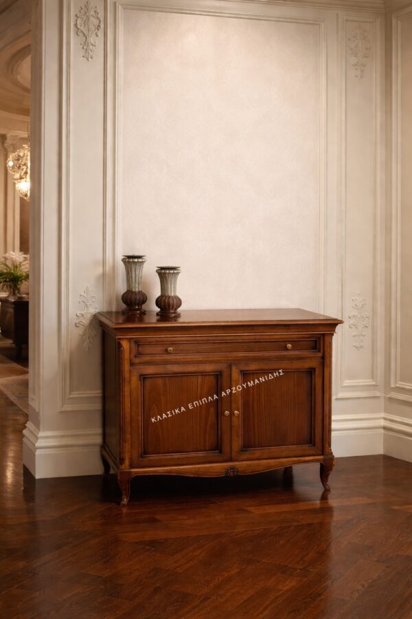 ΚΛΑΣΙΚΕΣ ΚΟΝΣΟΛΕΣ-ΚΛΑΣΙΚΑ ΕΠΙΠΛΑ ΑΡΖΟΥΜΑΝΙΔΗΣ