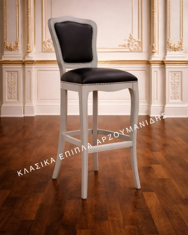 Κλασικό σκαμπό ART. 0408B με μαύρη επένδυση και ανοιχτόχρωμο στρογγυλεμένο πλαίσιο πλάτης
